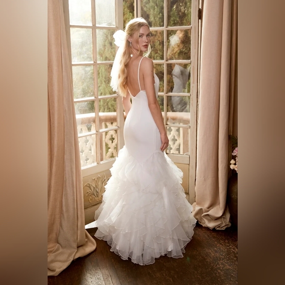 Dresses & Skirts - Wedding Dress Mermaid Ruffle